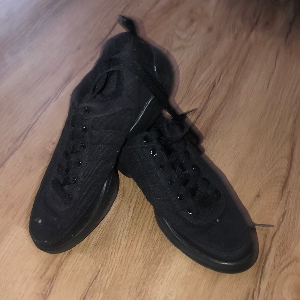 Dance now black jazz sneakers dance shoes